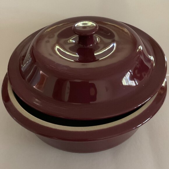 PAMPERED CHEF Round Covered Baker Casserole NWOT - Picture 1 of 7